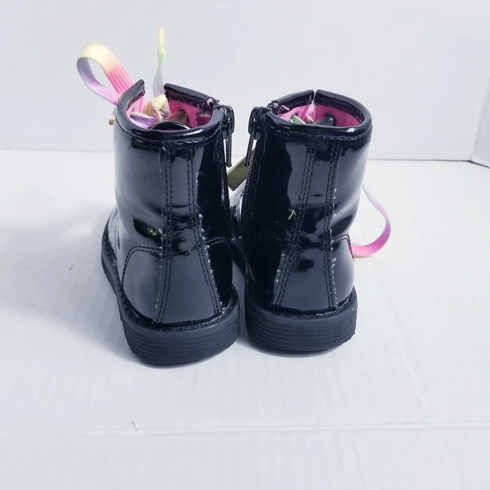 THE CHILDREN'S PLACE BABY GIRL'S SHINY BLACK BOOTS WITH RAINBOW LACES SIZE 6